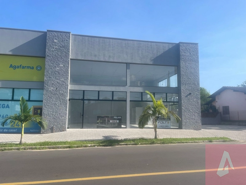 : 2ª foto da galeria de imagens do imóvel