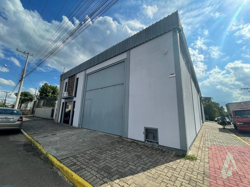 : 2ª foto da galeria de imagens do imóvel