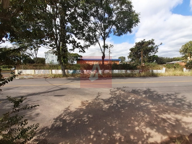 Terreno no centro da cidade!!: 3ª foto da galeria de imagens do imóvel