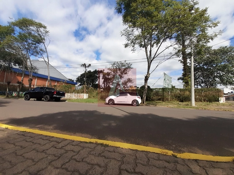 Terreno no centro da cidade!!: 2ª foto da galeria de imagens do imóvel