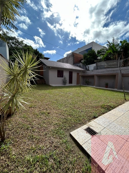 Casa no Bairro Oeste: 7ª foto da galeria de imagens do imóvel