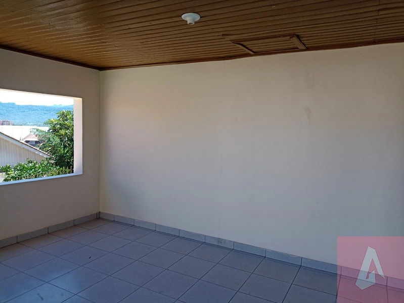 : 2ª foto da galeria de imagens do imóvel