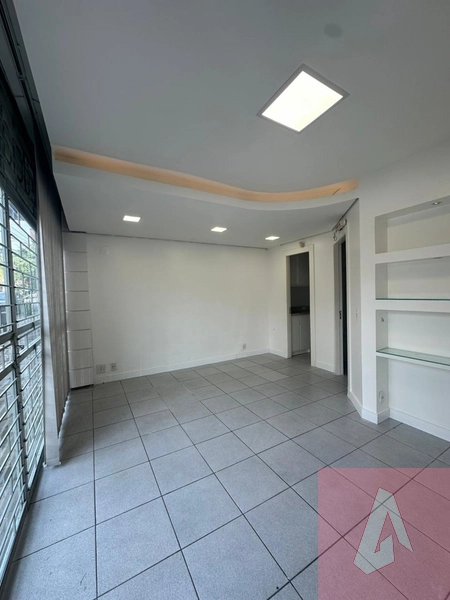 : 2ª foto da galeria de imagens do imóvel