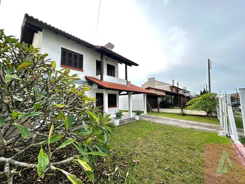 Casa à venda em Imbé: 3ª foto da galeria de imagens do imóvel