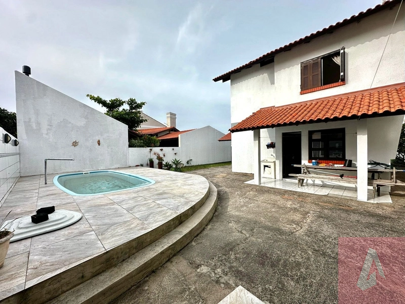 Casa à venda em Imbé: 6ª foto da galeria de imagens do imóvel