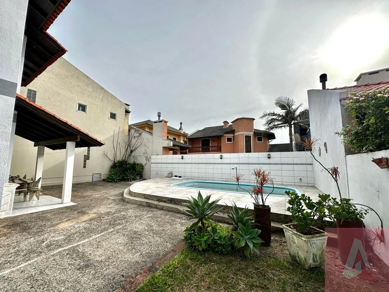 Casa à venda em Imbé: 4ª foto da galeria de imagens do imóvel