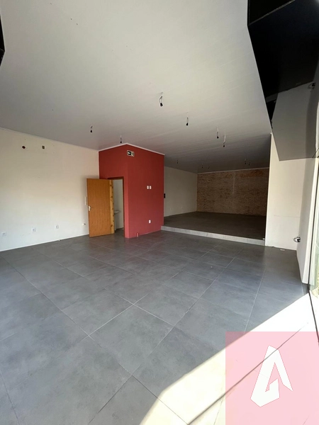 Sala comercial no bairro Centenário: 6ª foto da galeria de imagens do imóvel