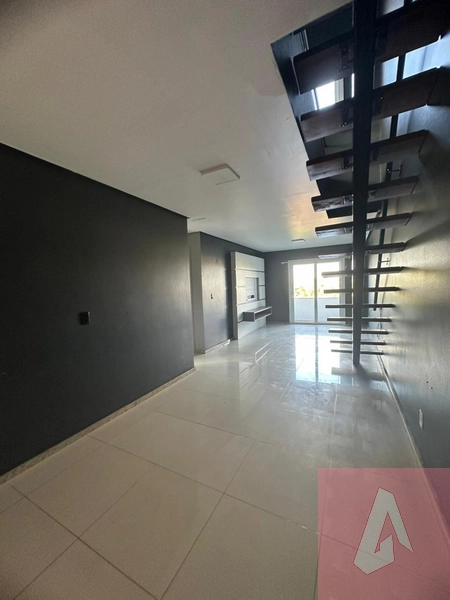 : 2ª foto da galeria de imagens do imóvel