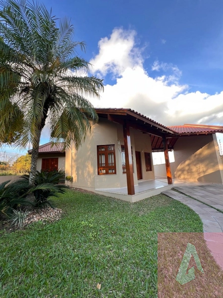 Casa em Sapiranga.: 1ª foto da galeria de imagens do imóvel