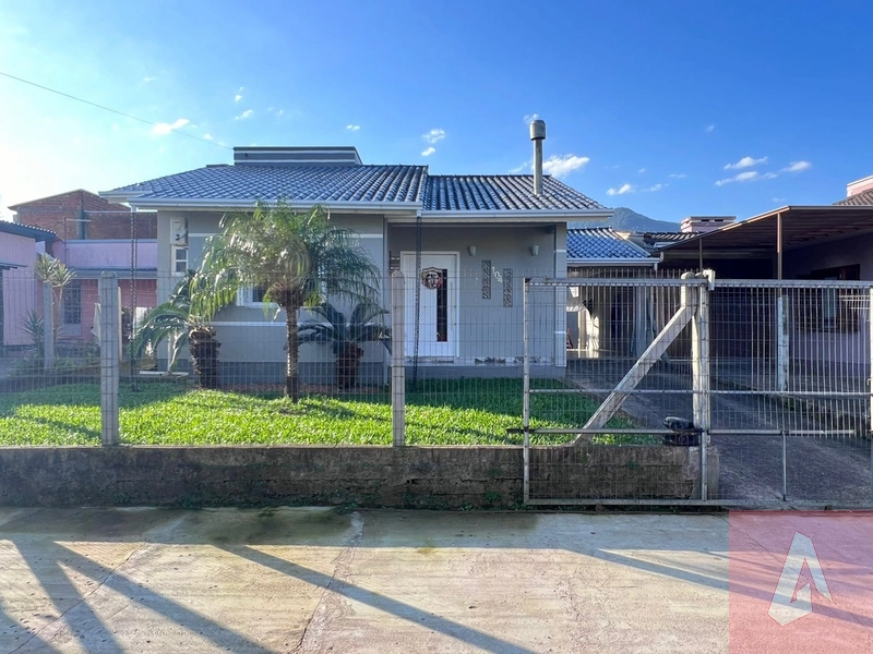 Casa à venda em Sapiranga: 2ª foto da galeria de imagens do imóvel
