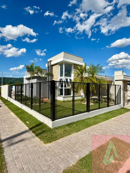 Casa à venda em Sapiranga