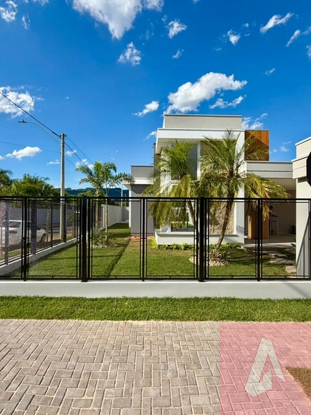 Casa à venda em Sapiranga: 2ª foto da galeria de imagens do imóvel