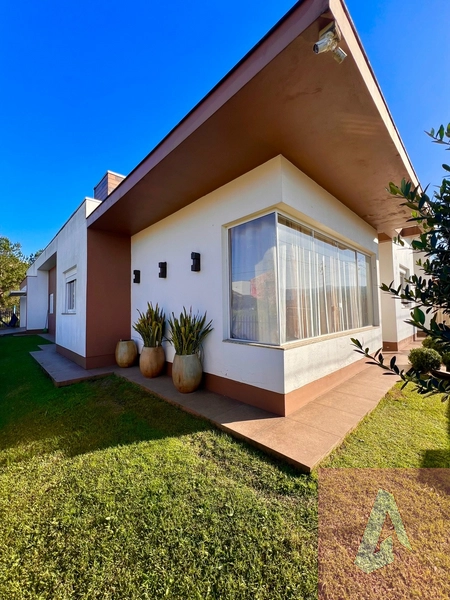 Casa à venda em Sapiranga: 2ª foto da galeria de imagens do imóvel