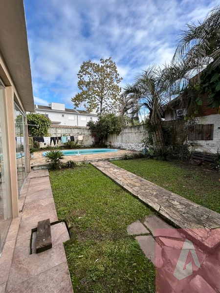 CASA NO BAIRRO OESTE: 3ª foto da galeria de imagens do imóvel