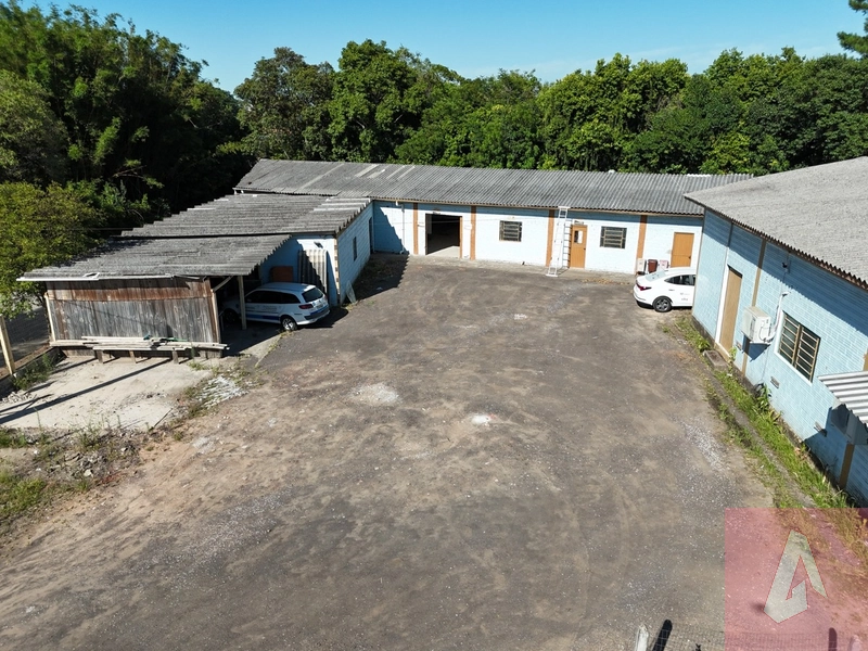 : 2ª foto da galeria de imagens do imóvel