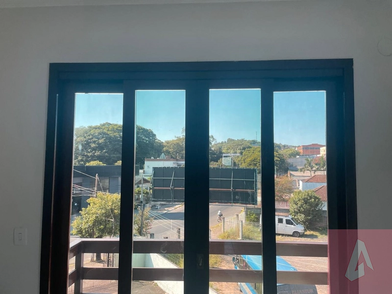 : 2ª foto da galeria de imagens do imóvel