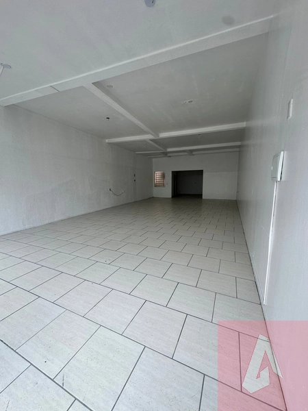 SALA COMERCIAL NO CENTRO: 3ª foto da galeria de imagens do imóvel