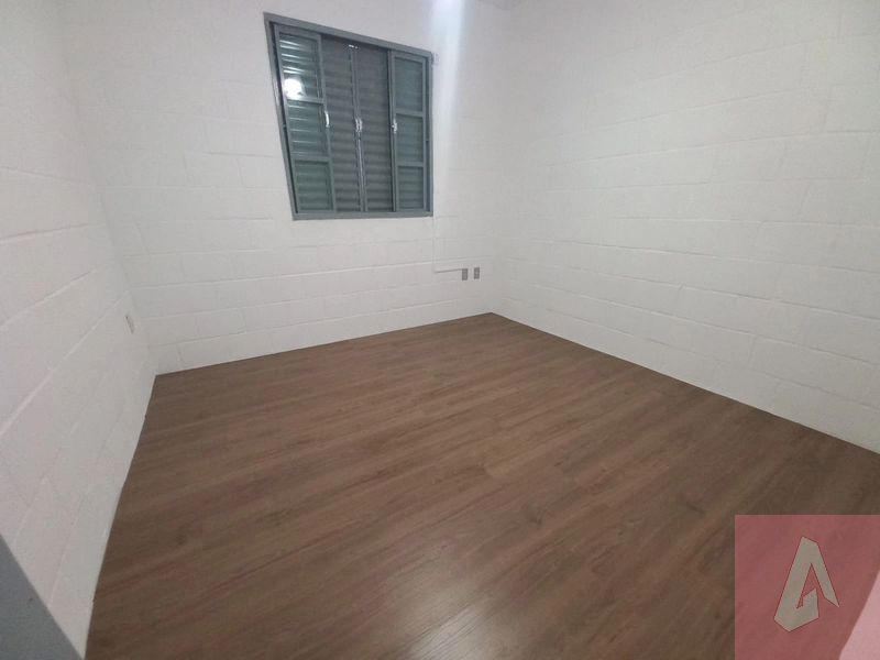 Apartamento: 2ª foto da galeria de imagens do imóvel