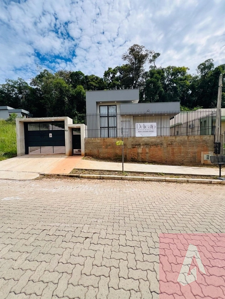 Casa: 2ª foto da galeria de imagens do imóvel