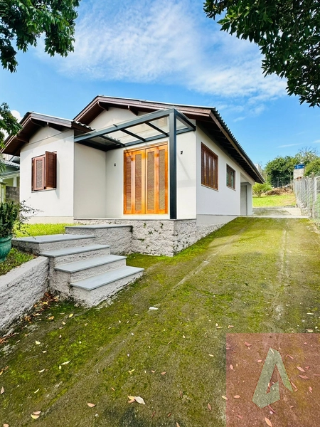 Casa à venda em Sapiranga: 1ª foto da galeria de imagens do imóvel