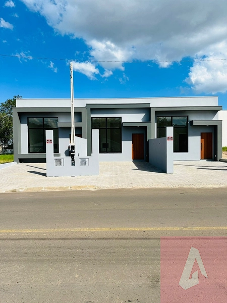 Casas à venda em Sapiranga: 1ª foto da galeria de imagens do imóvel