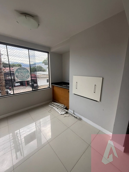Apartamento: 2ª foto da galeria de imagens do imóvel