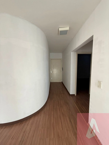 Apartamento: 8ª foto da galeria de imagens do imóvel
