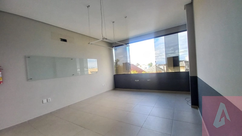 SALA: 6ª foto da galeria de imagens do imóvel
