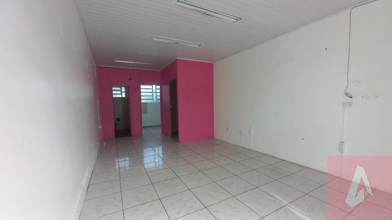 Sala: 3ª foto da galeria de imagens do imóvel