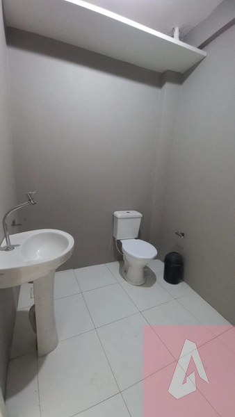 Sala: 8ª foto da galeria de imagens do imóvel