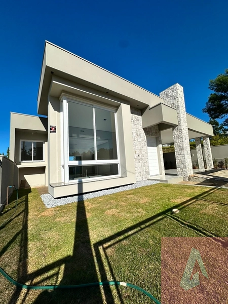 Casa à venda em Sapiranga: 1ª foto da galeria de imagens do imóvel