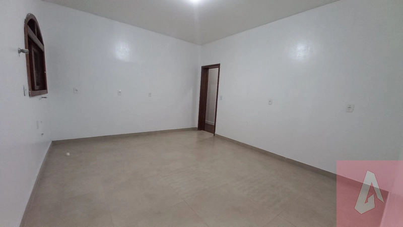CASA COMERCIAL: 9ª foto da galeria de imagens do imóvel