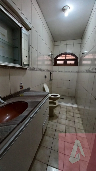 CASA COMERCIAL: 2ª foto da galeria de imagens do imóvel