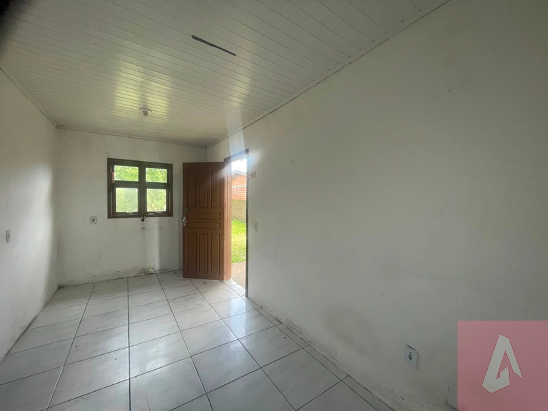 CASA: 2ª foto da galeria de imagens do imóvel