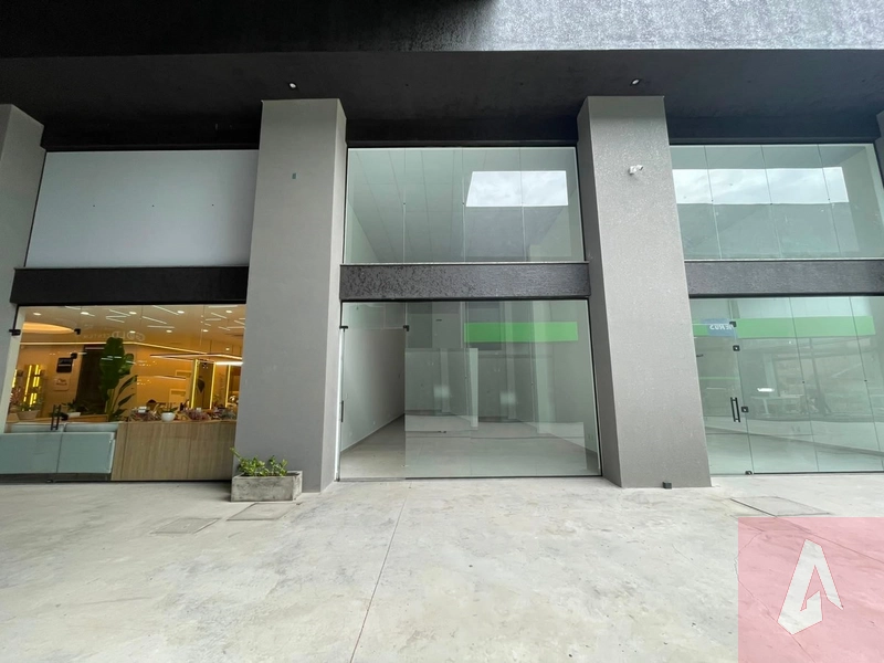 SALA COMERCIAL: 2ª foto da galeria de imagens do imóvel