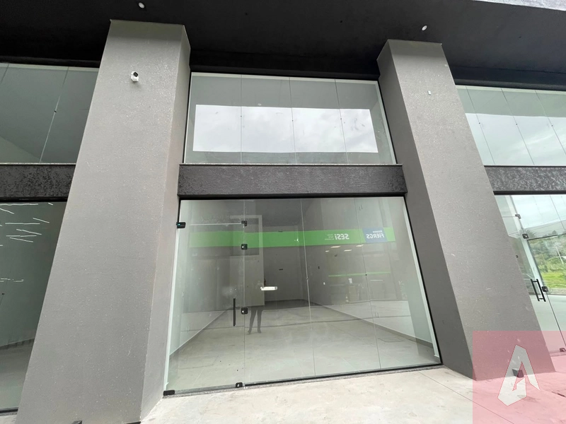 SALA COMERCIAL