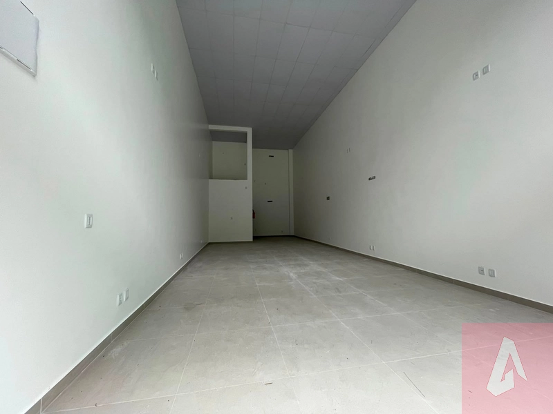 SALA COMERCIAL: 2ª foto da galeria de imagens do imóvel