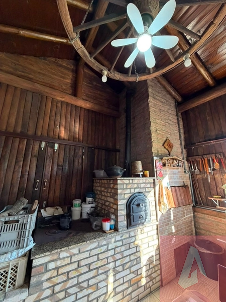 Chácara: 4ª foto da galeria de imagens do imóvel