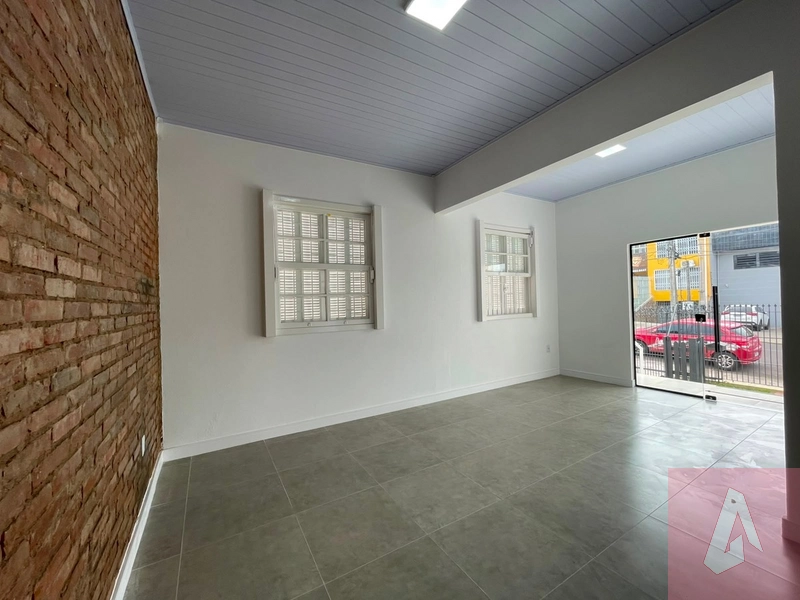 CASA COMERCIAL: 4ª foto da galeria de imagens do imóvel