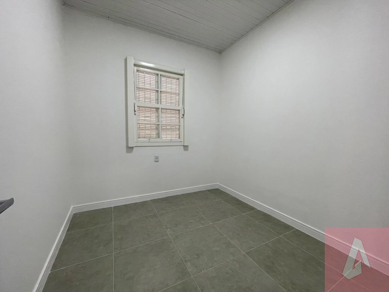CASA COMERCIAL: 7ª foto da galeria de imagens do imóvel