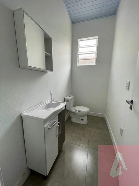 CASA COMERCIAL: 11ª foto da galeria de imagens do imóvel