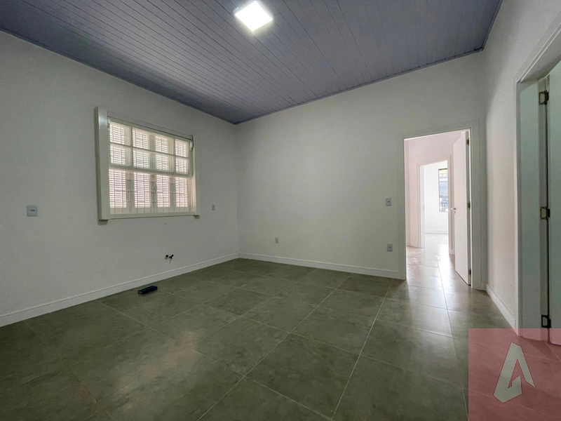 CASA COMERCIAL: 6ª foto da galeria de imagens do imóvel