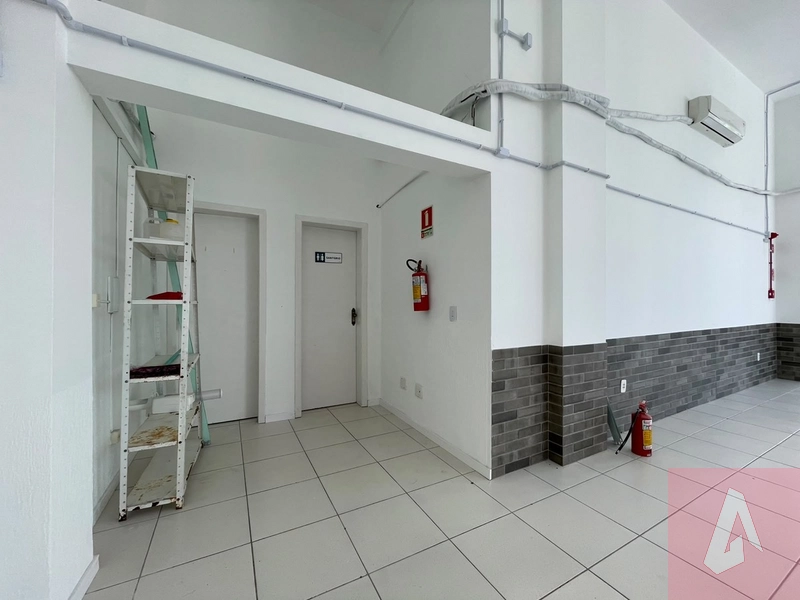 Sala Comercial: 7ª foto da galeria de imagens do imóvel