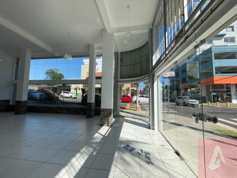 Sala Comercial: 2ª foto da galeria de imagens do imóvel