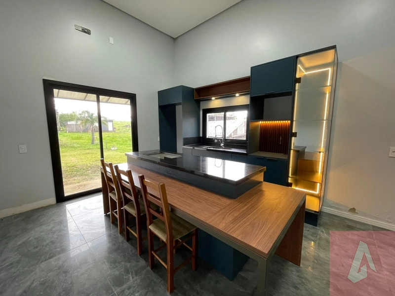 CASA: 4ª foto da galeria de imagens do imóvel