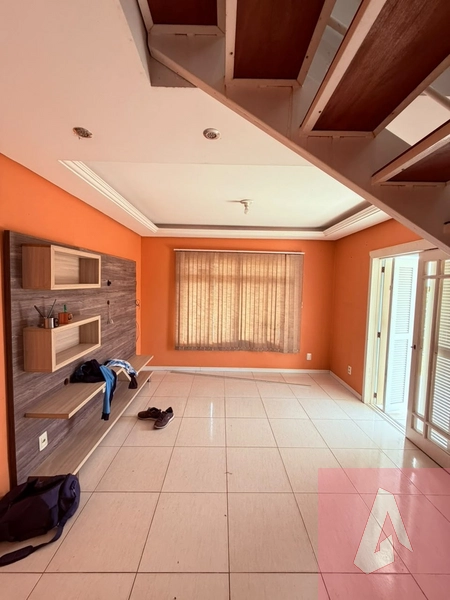Casa: 2ª foto da galeria de imagens do imóvel
