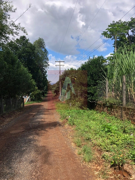 Chácara no Morro Ferrabraz: 8ª foto da galeria de imagens do imóvel