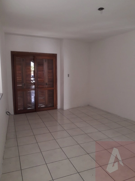 Apartamento de 01 dormitório, sala, cozinha, banheiro, sacada e garage: 2ª foto da galeria de imagens do imóvel