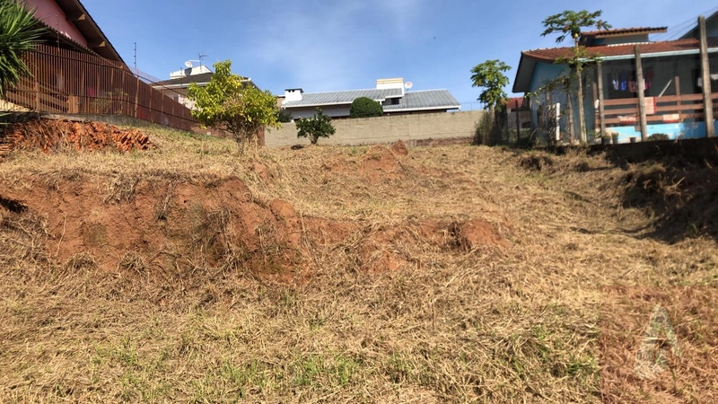 Excelente terreno: 1ª foto da galeria de imagens do imóvel