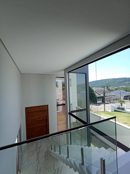Casa contemporânea de auto padrão: 18ª foto da galeria de imagens do imóvel